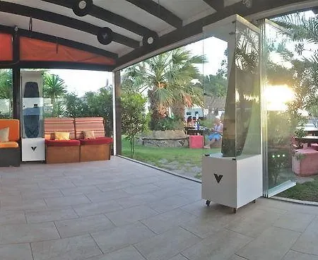 Banti Hotel *
